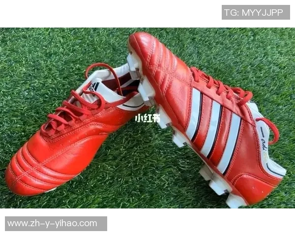 卡卡同款足球鞋揭秘：追寻传奇足迹，感受极致速度与灵动体验